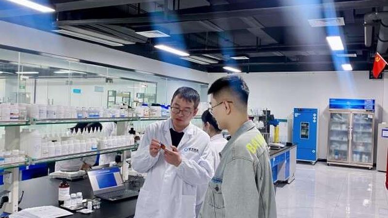 耐高温移液器：揭秘其价格背后的秘密**